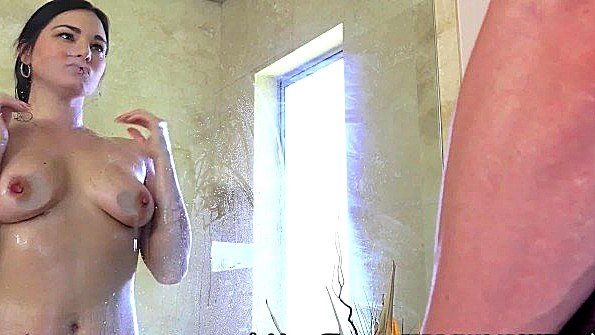 Зрелые: смотреть бесплатно видео насильно трахает