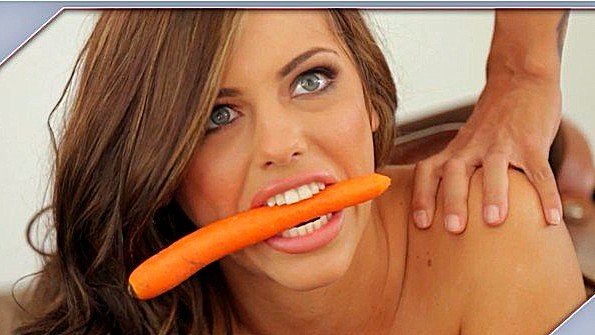 Секс Игрушки: трахает в рот gif