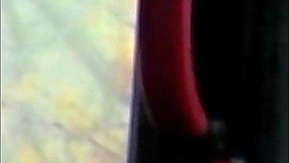 Рыжие: негр трахает русскую школьницу