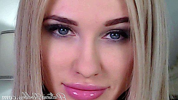 ебут огромным хуем русскую с разговором