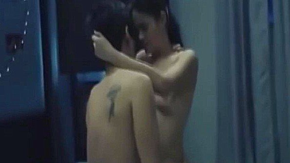 трахают кричит стонет