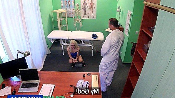 ебля матери и сына и дочки