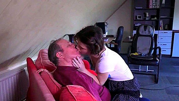 Молодые: лучше худую трахать